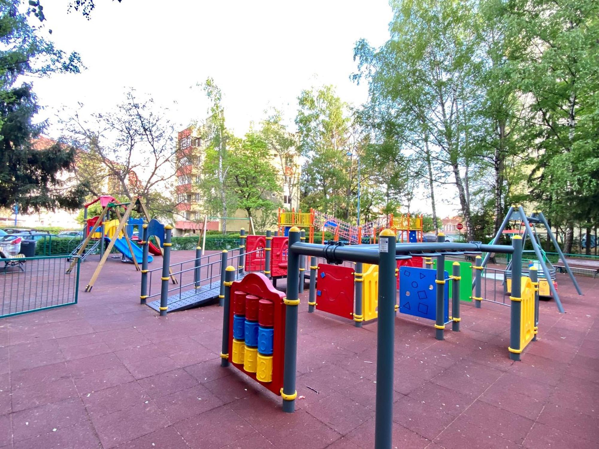 Kronstadt Apartment - Pet Friendly Brassó Kültér fotó
