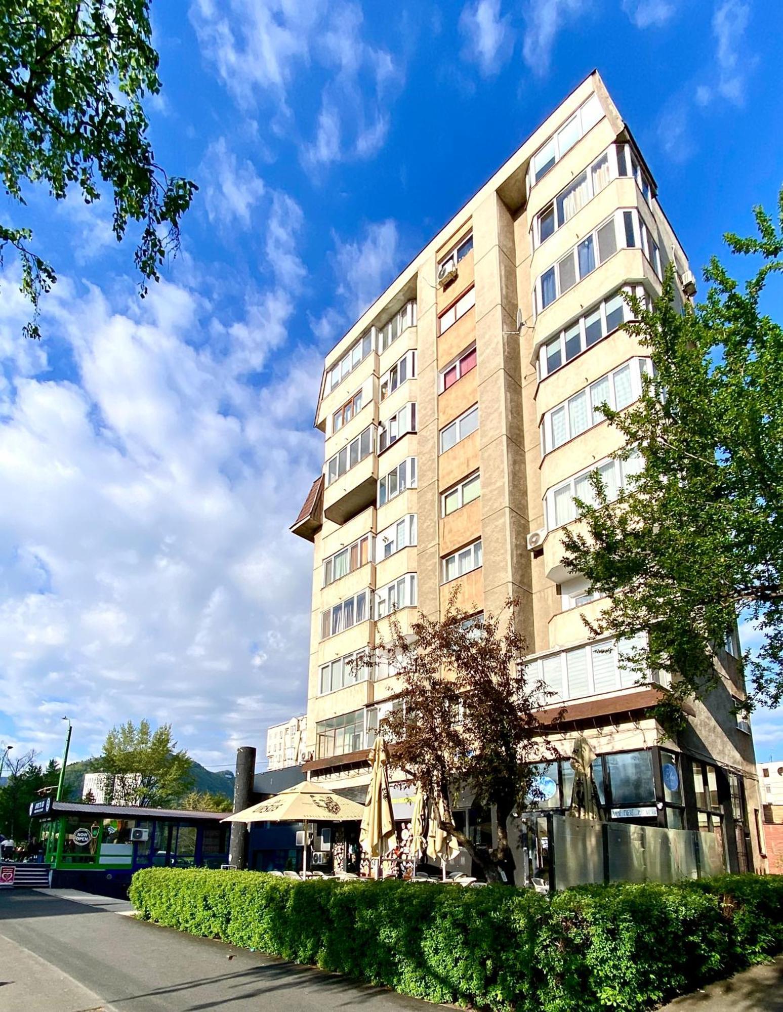 Kronstadt Apartment - Pet Friendly Brassó Kültér fotó